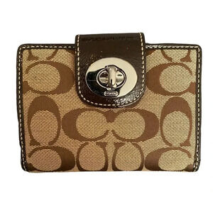 Coach-Signature Bi-Fold Wallet (0038)
